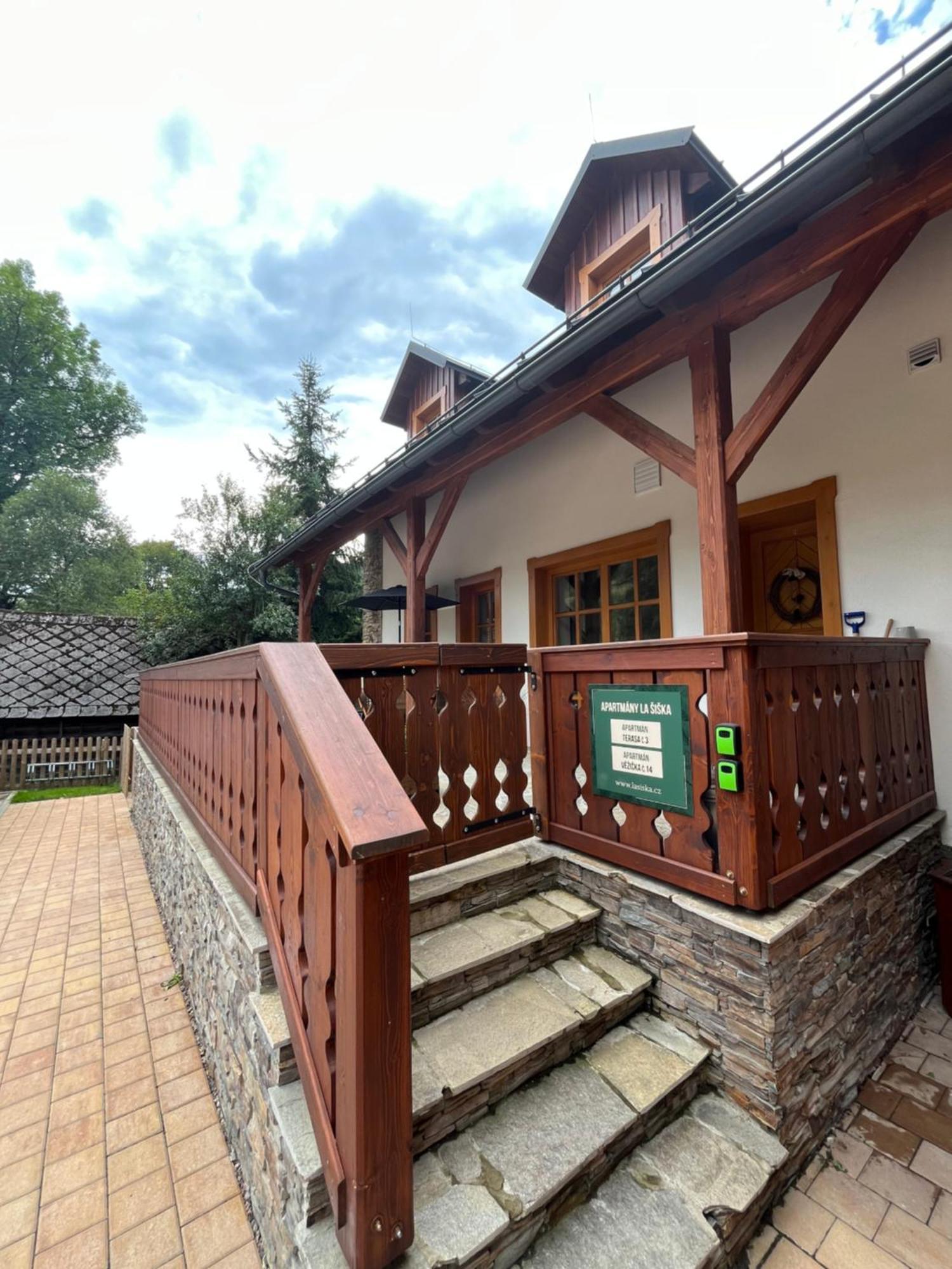 Apartmany La Siska Vsetin Luaran gambar